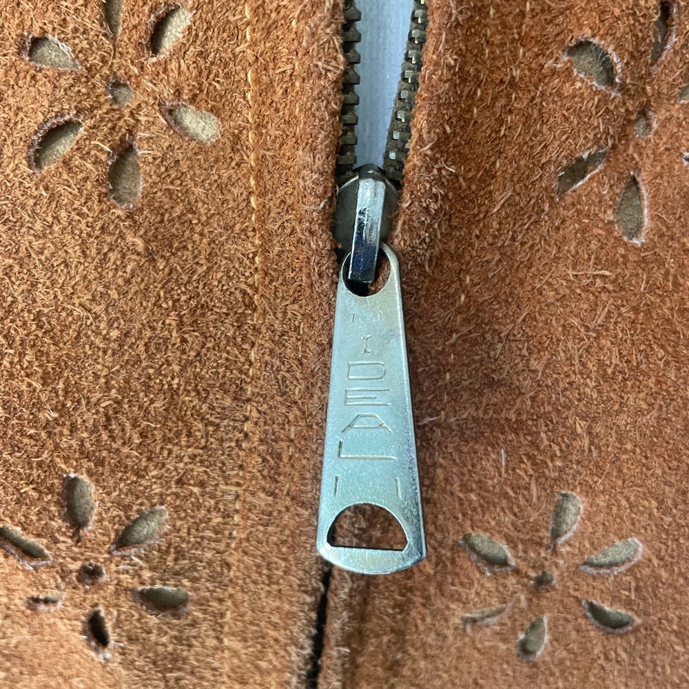 vintage 1960s two-tone brown suede leather fringe poncho by genuine leather - Picture 2 of 14